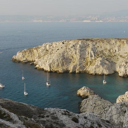 Les Pieds Dans L'Eau Sur L'Ile Du Frioul Apartamento Marselha Exterior foto