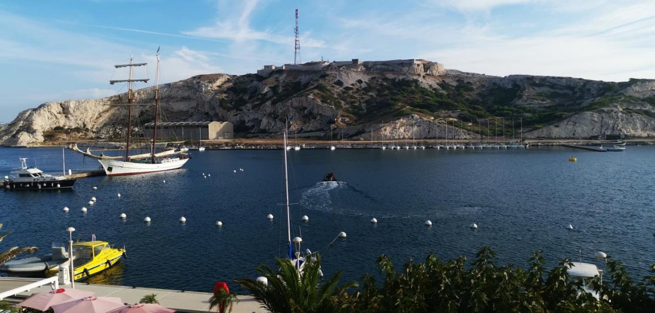 Les Pieds Dans L'Eau Sur L'Ile Du Frioul Apartamento Marselha Exterior foto