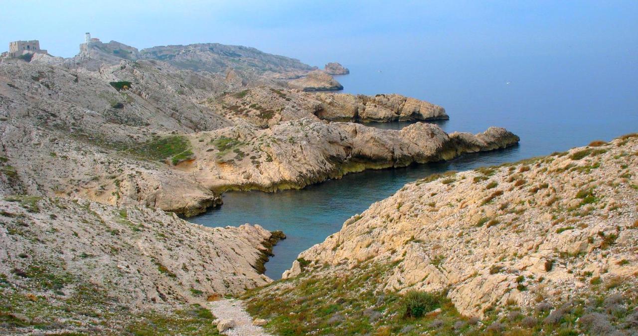 Les Pieds Dans L'Eau Sur L'Ile Du Frioul Apartamento Marselha Exterior foto